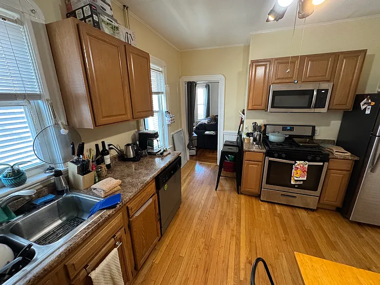 294 Highland Ave #3 — Photo 8
