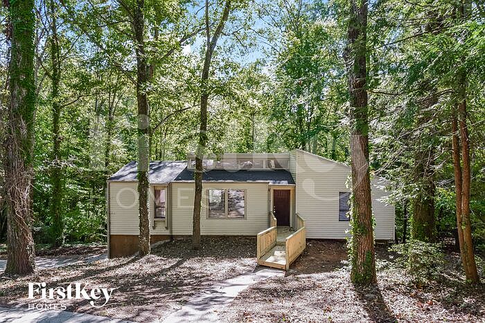 1st image of 2695 Wendy Ln
