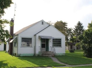 616 N Market St, Andrews, IN 46702