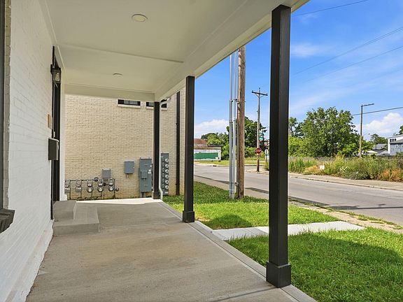 5th image of 156 Wilson Ave