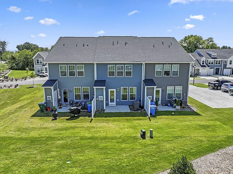 Artisan Living Mills River — Photo 40