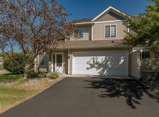 1661 Stone Meadow Blvd, Shakopee, MN 55379