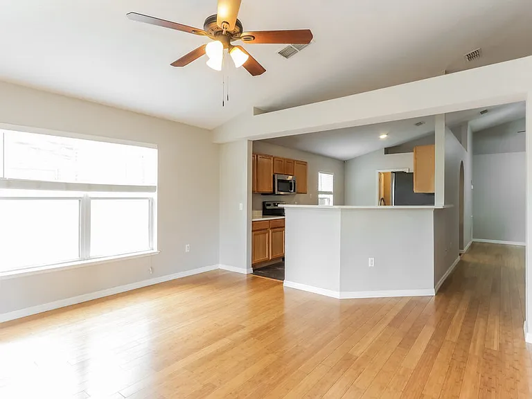 3246 Bellericay Ln — Photo 7