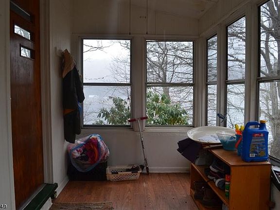 2nd image of 64 E Shore Trl