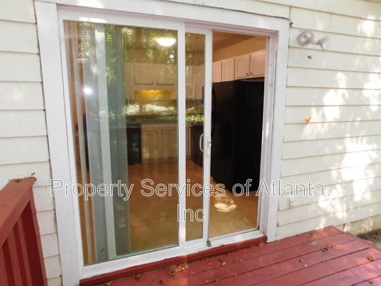 11215 Abbotts Station Dr — Photo 27