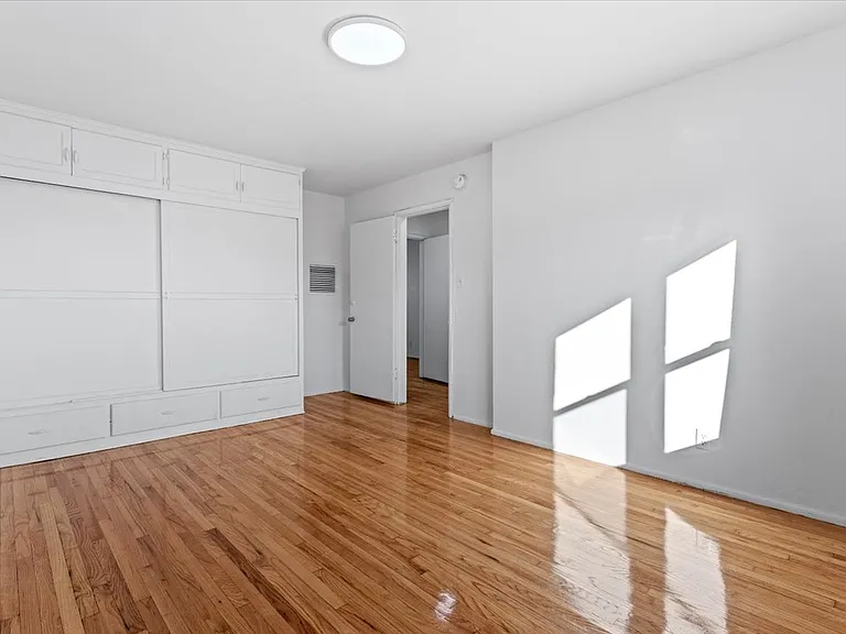 1725 S Robertson Blvd #7 — Photo 10