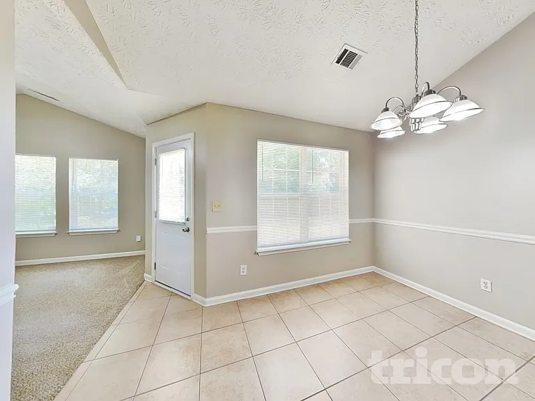 931 Tilford Point Pl — Photo 5
