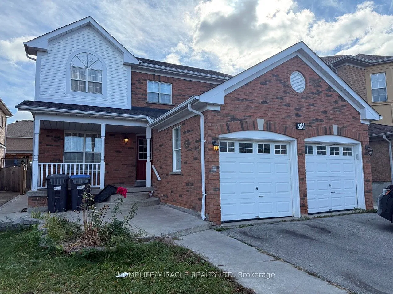 4 bed, $3,000 — Photo 1