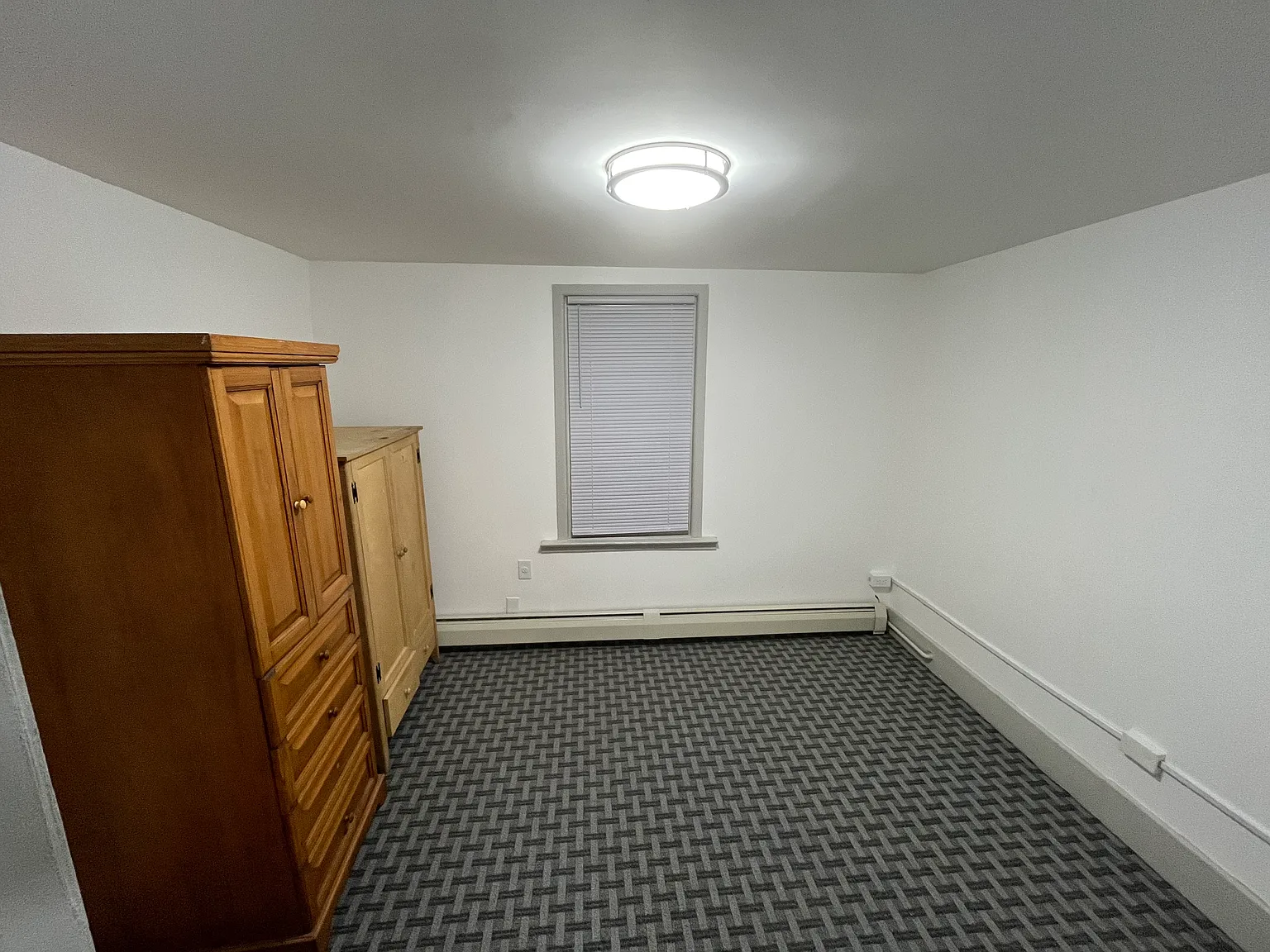 127th St, Richmond Hill — Photo 4