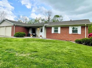 302 Westmore Dr, Evansville, IN 47712