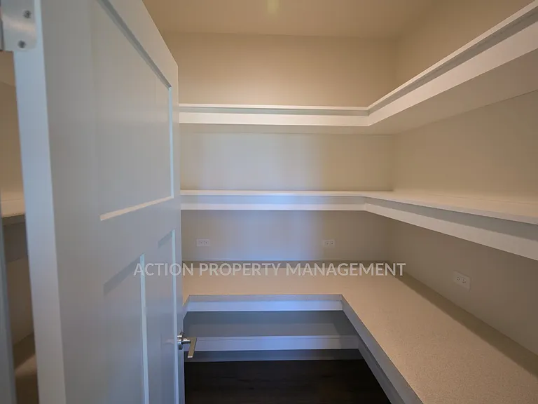 114 Turner Pl — Photo 13