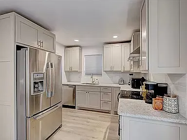 1410 Abbey Dr — Photo 21