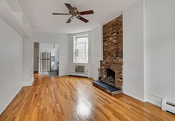 5th image of 518 E 11th St APT 5B