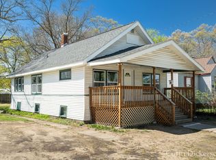 2017 7th St, Muskegon Heights, MI 49444