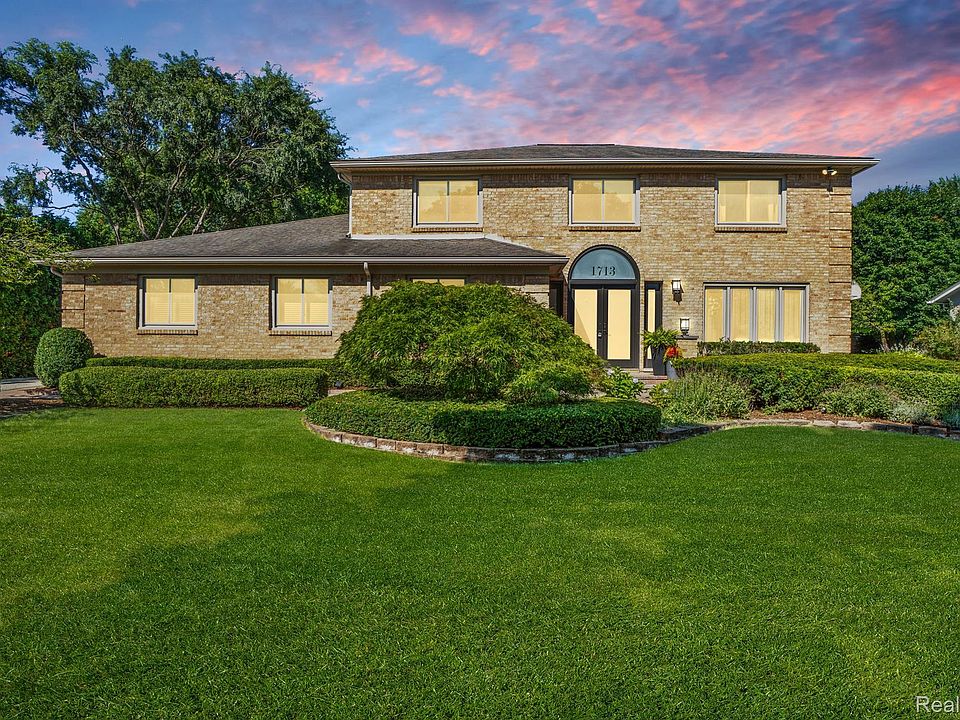 1st image of 1713 Chatham Dr