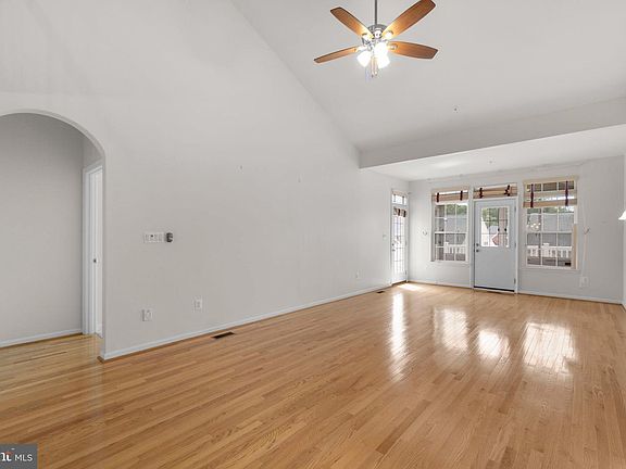 5th image of 2420 Walking Janelle Way