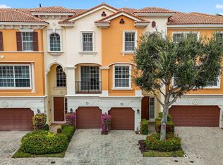 613 NE Francesca Ln, Boca Raton, FL 33487