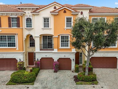 613 NE Francesca Lane, Boca Raton, FL, 33487