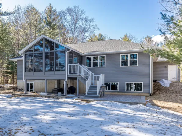 10228 Falcon Ridge Rd, Minocqua, WI 54548