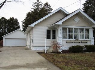 6214 54th Ave, Kenosha, WI 53142