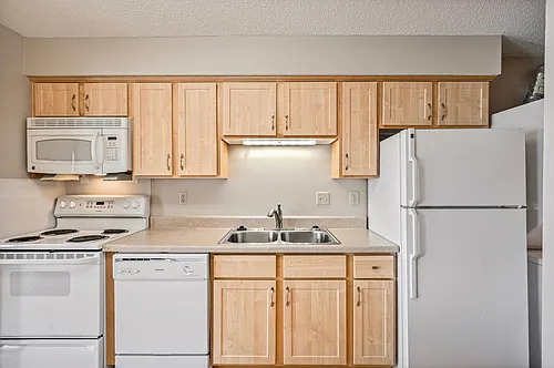 Parkwood Heights Apartments Photo 1