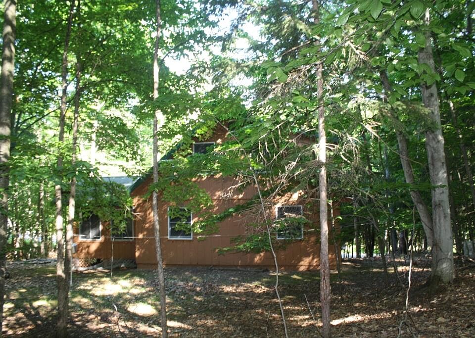 1323 Michaywe Dr, Gaylord, MI 49735 Zillow