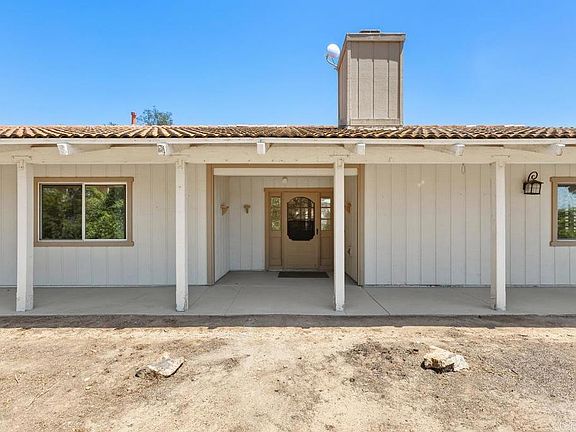 3rd image of 5434 Rainbow Heights Rd