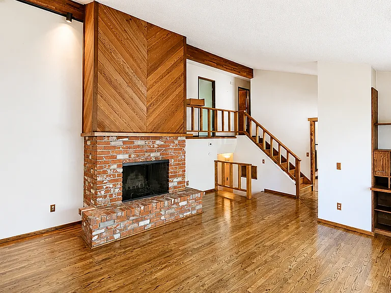 5505 SW 196th Ave — Photo 3