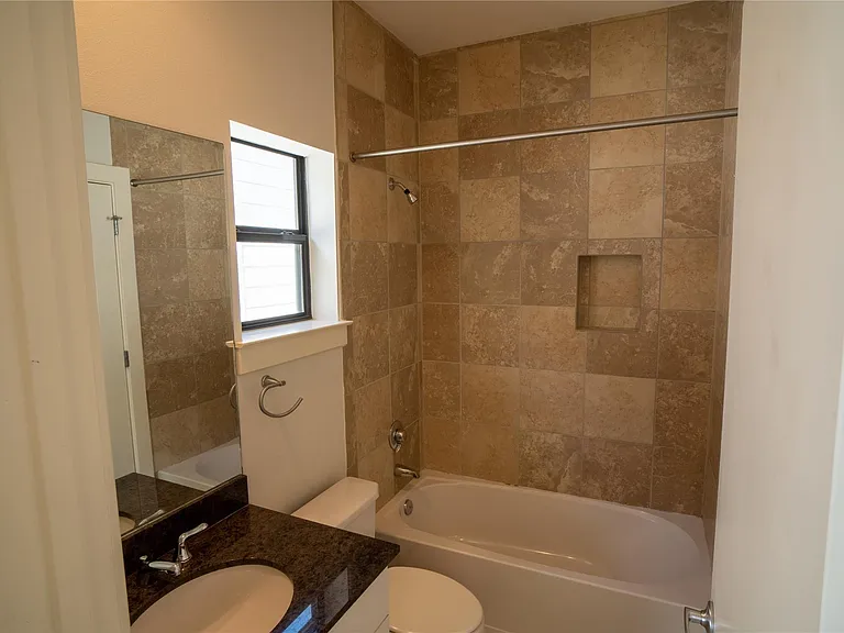 4327 Eigel St — Photo 16