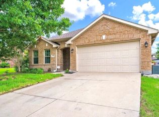 227 Creekwood Dr, Princeton, TX 75407