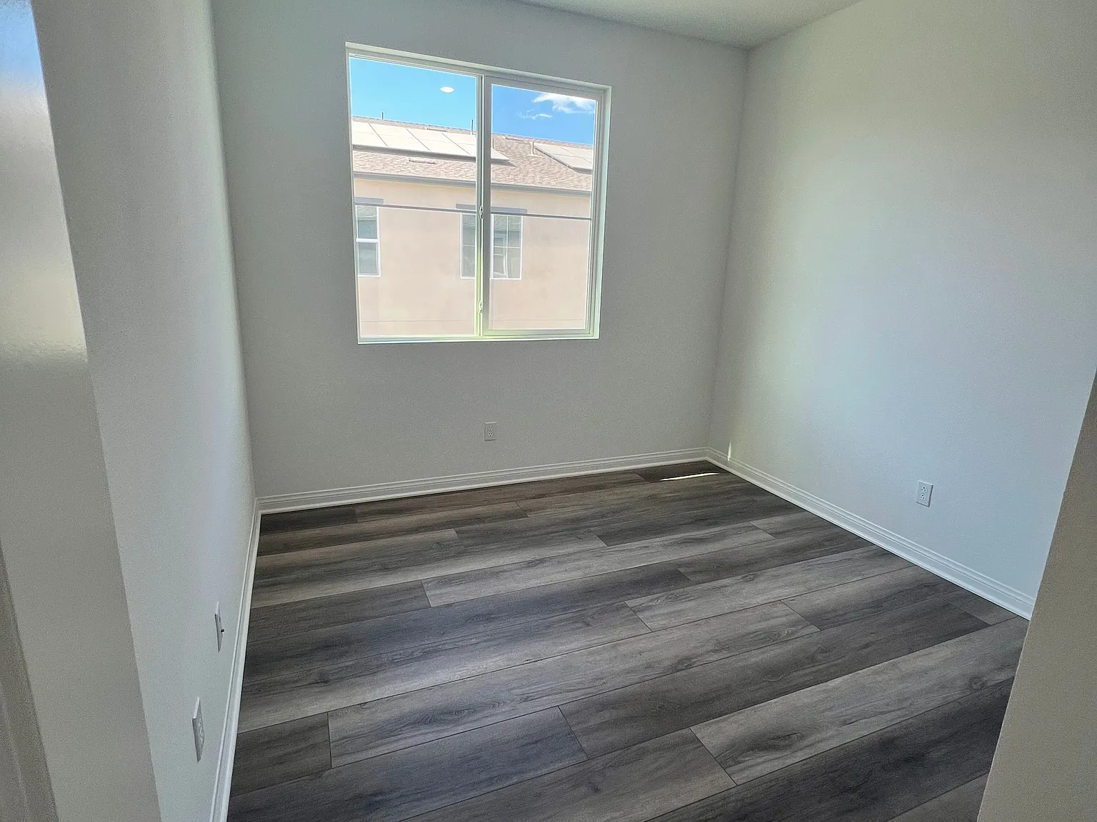 Bluestone Circle — Photo 2