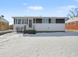 3977 Sexton Dr, Columbus, OH 43228