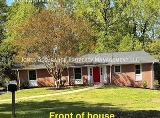 151 Lullwater Rd, Greenville, SC 29607