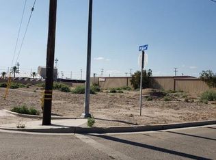 713 E Main 8th St, Imperial, CA 92251