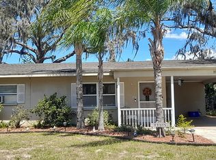 39015 Manor Dr, Zephyrhills, FL 33542