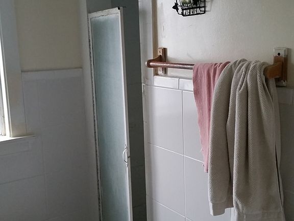 5th image of 508 Spruce Ave