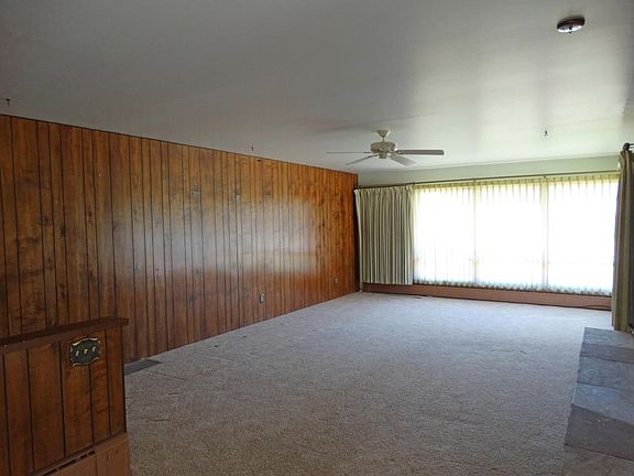 Living Room 3