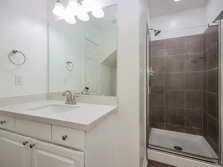 7215 Fox Scene Dr — Photo 15