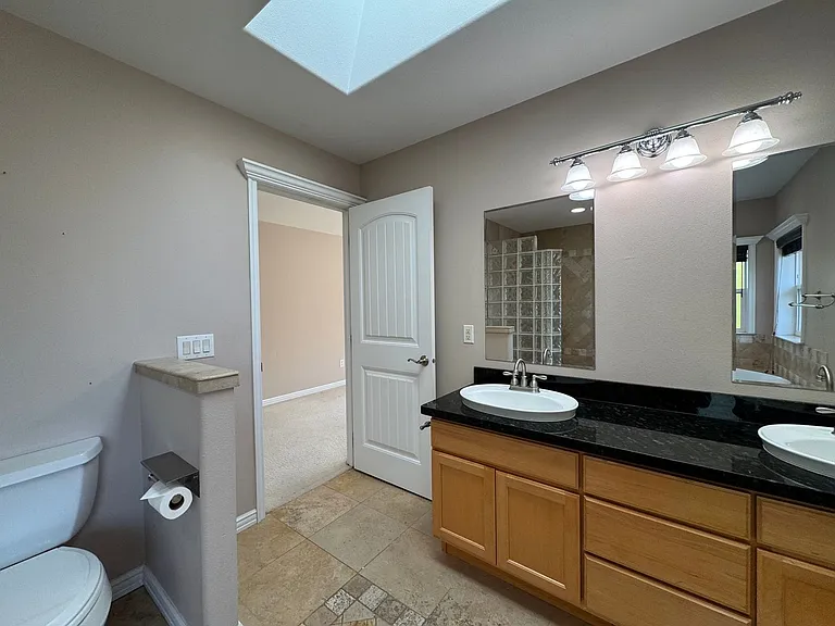 4467 Castlerock Dr — Photo 63
