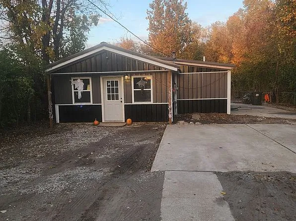 652 McBride Ave, Dupo, IL 62239