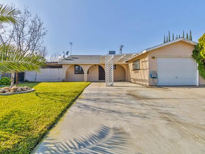 11384 Manzanita St, Armona, CA, 93202