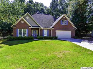 2703 Friar Tuck Ct SW, Decatur, AL 35603