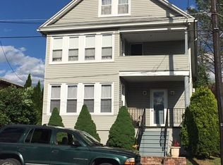 18 Richmond St, Carbondale, PA 18407