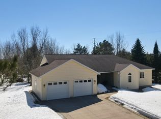 790 Fir St, Hancock, MI 49930