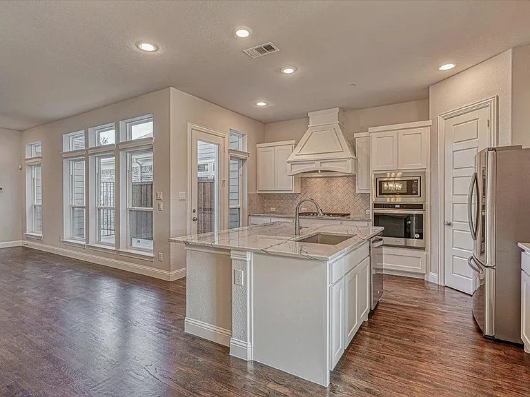 4932 McKinney Hollow Dr — Photo 13