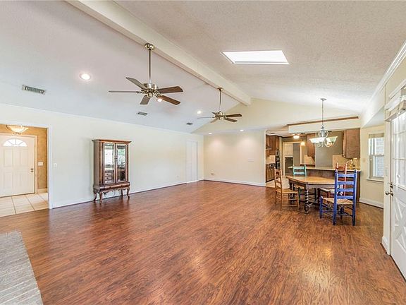 2nd image of 1005 Briarcreek Dr