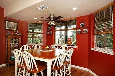 Charming kitchen nook