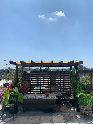 Rented by City Vista Inc | media 20