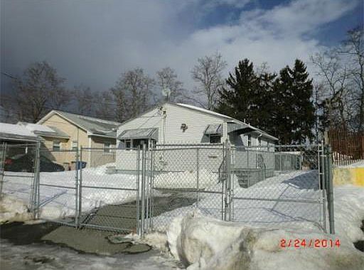 5th image of 1 Greenwood St