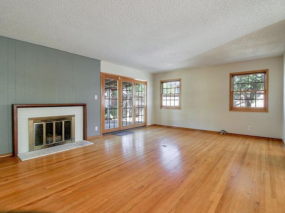 3rd image of 3653 Julio Ave